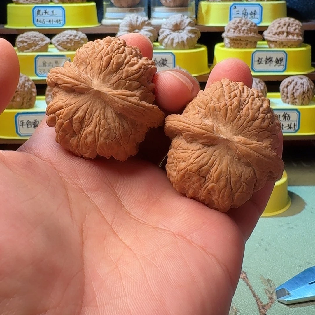 吊坠文玩核桃血麒麟46全品