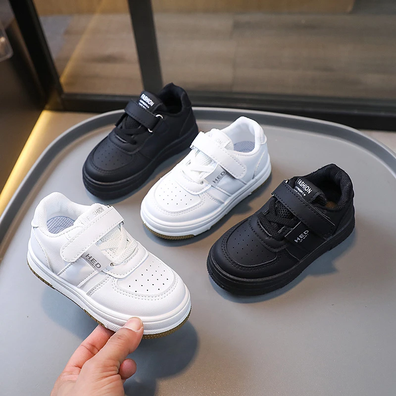 运动鞋25春秋韩版女童魔术贴板鞋男童学院风休闲鞋校园小白鞋白色