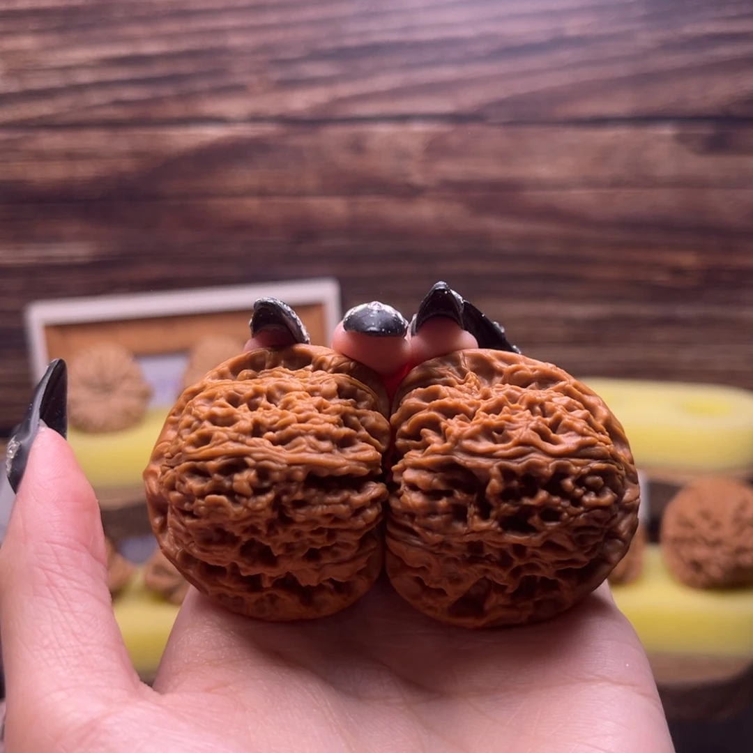 八***喜吊坠文玩核桃南疆石闪81