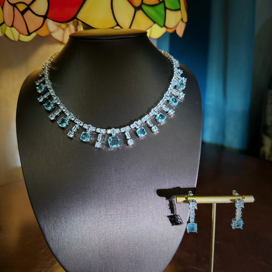 E8474天蓝色方糖满钻项链套装