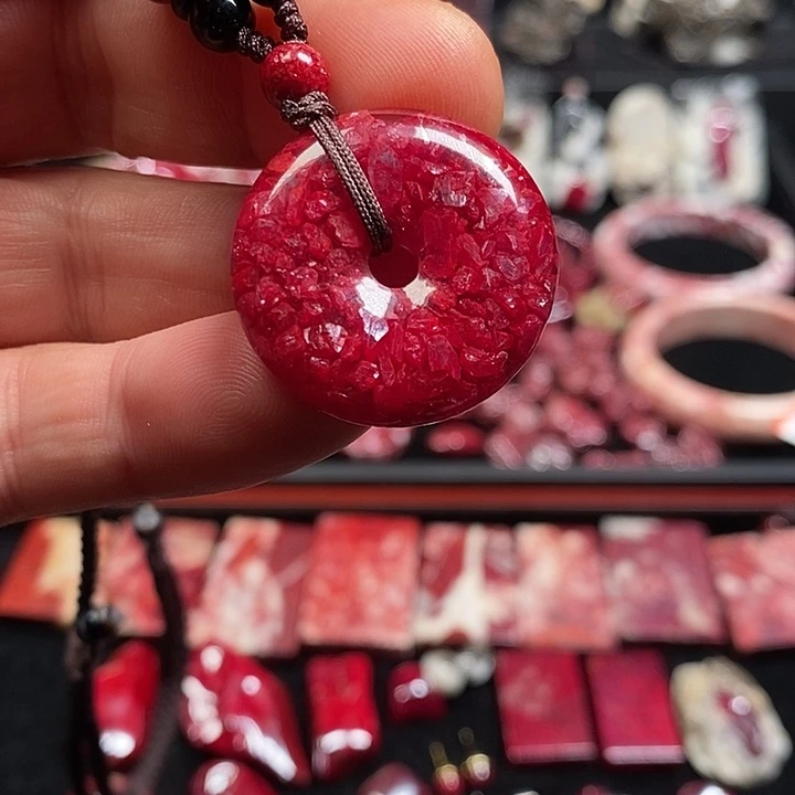 天然辰砂天然朱砂平安扣