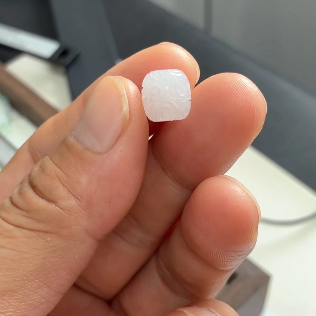 定制翡翠未镶嵌珠子