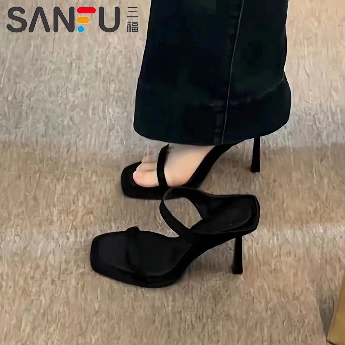 三福法式银色一字带高跟鞋凉拖2025爆款网红配裙子凉鞋女夏外穿