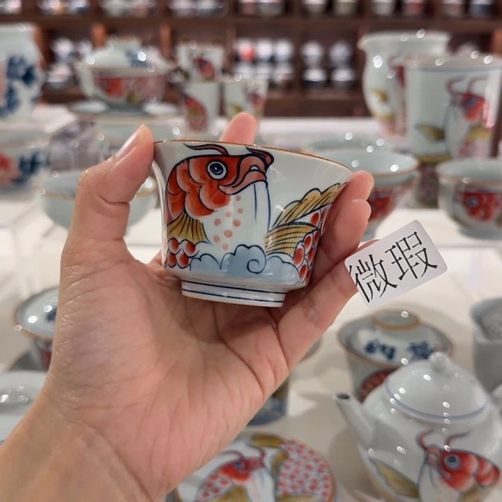 釉下手绘茶具微瑕