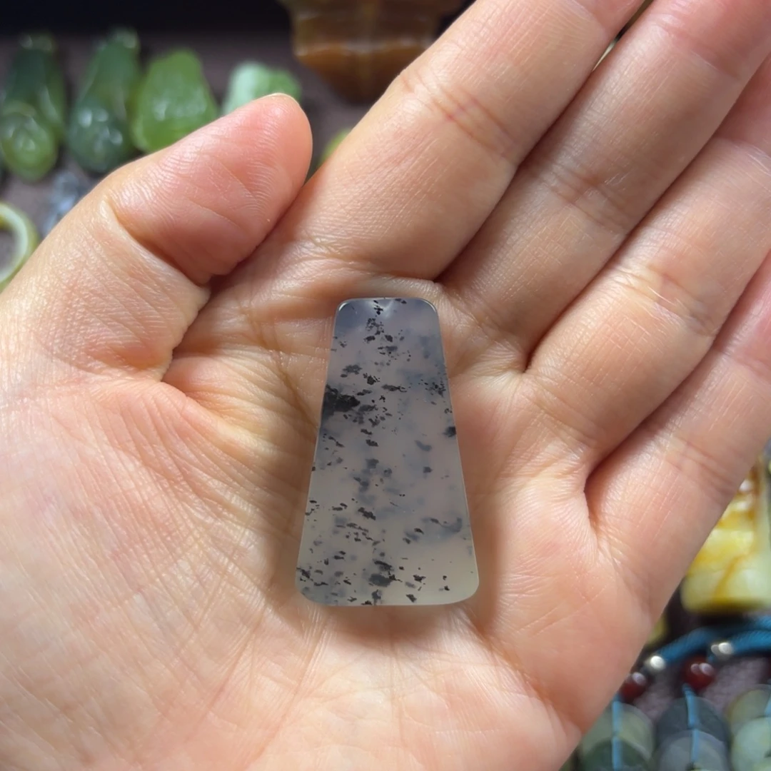 蛇纹石玉合金颈饰