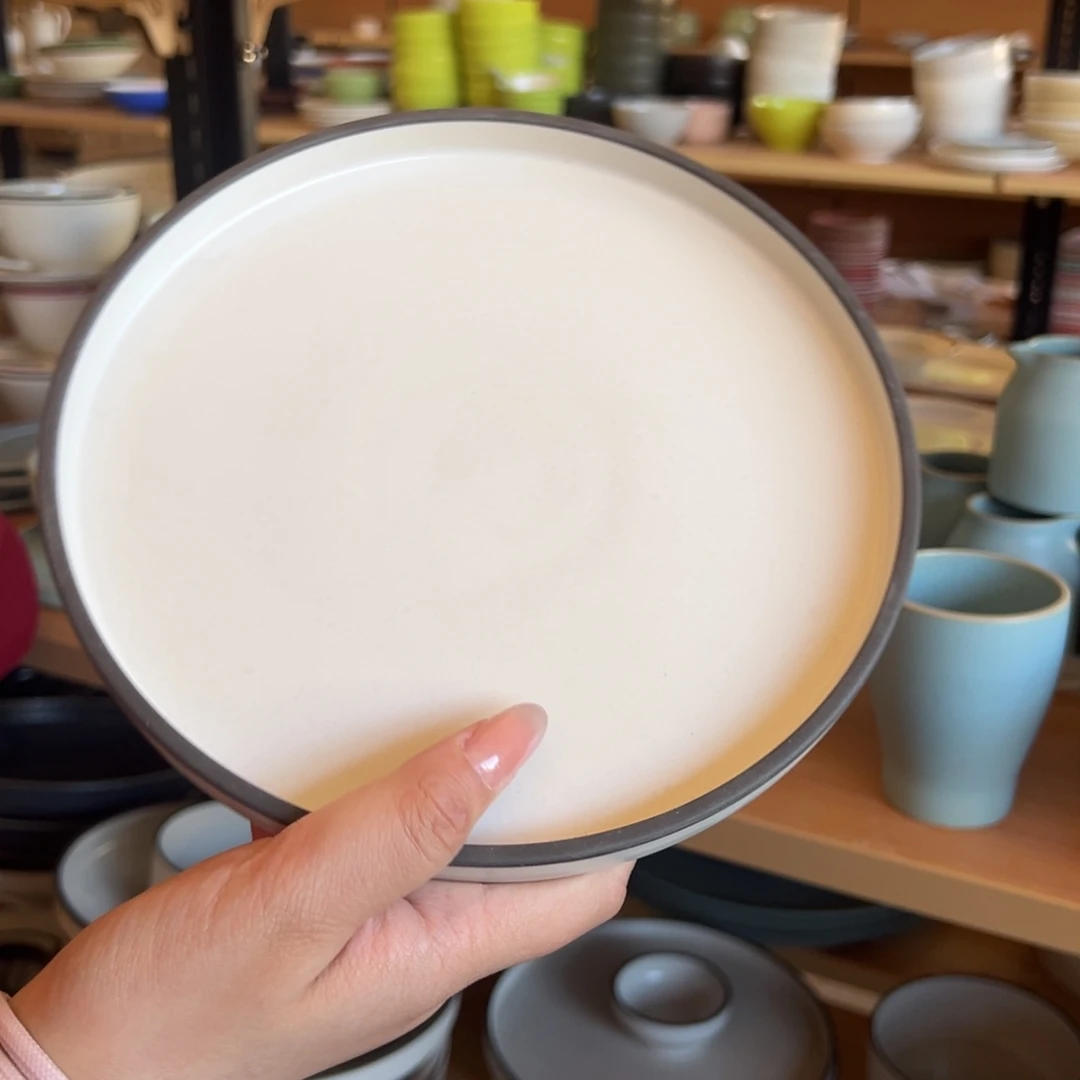 新骨瓷140瑕疵慎拍烟灰白8寸高边盘