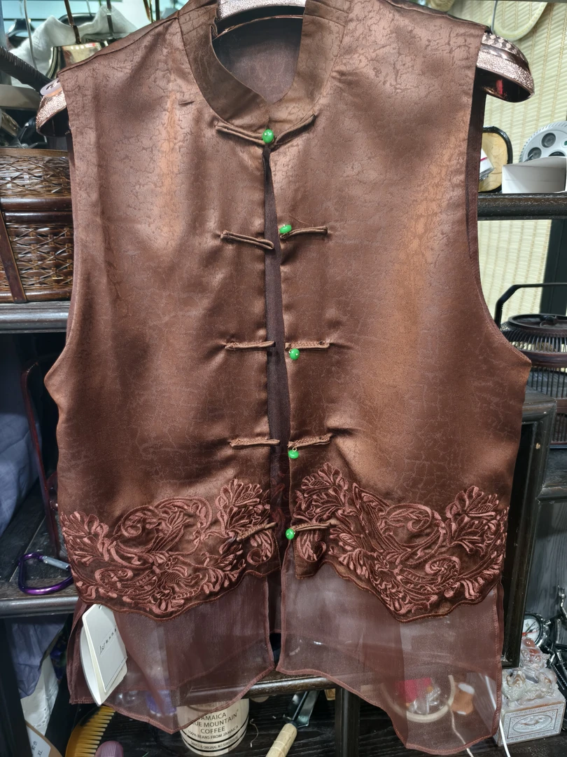 9002黄姐定制新中式丝缎拼接马甲