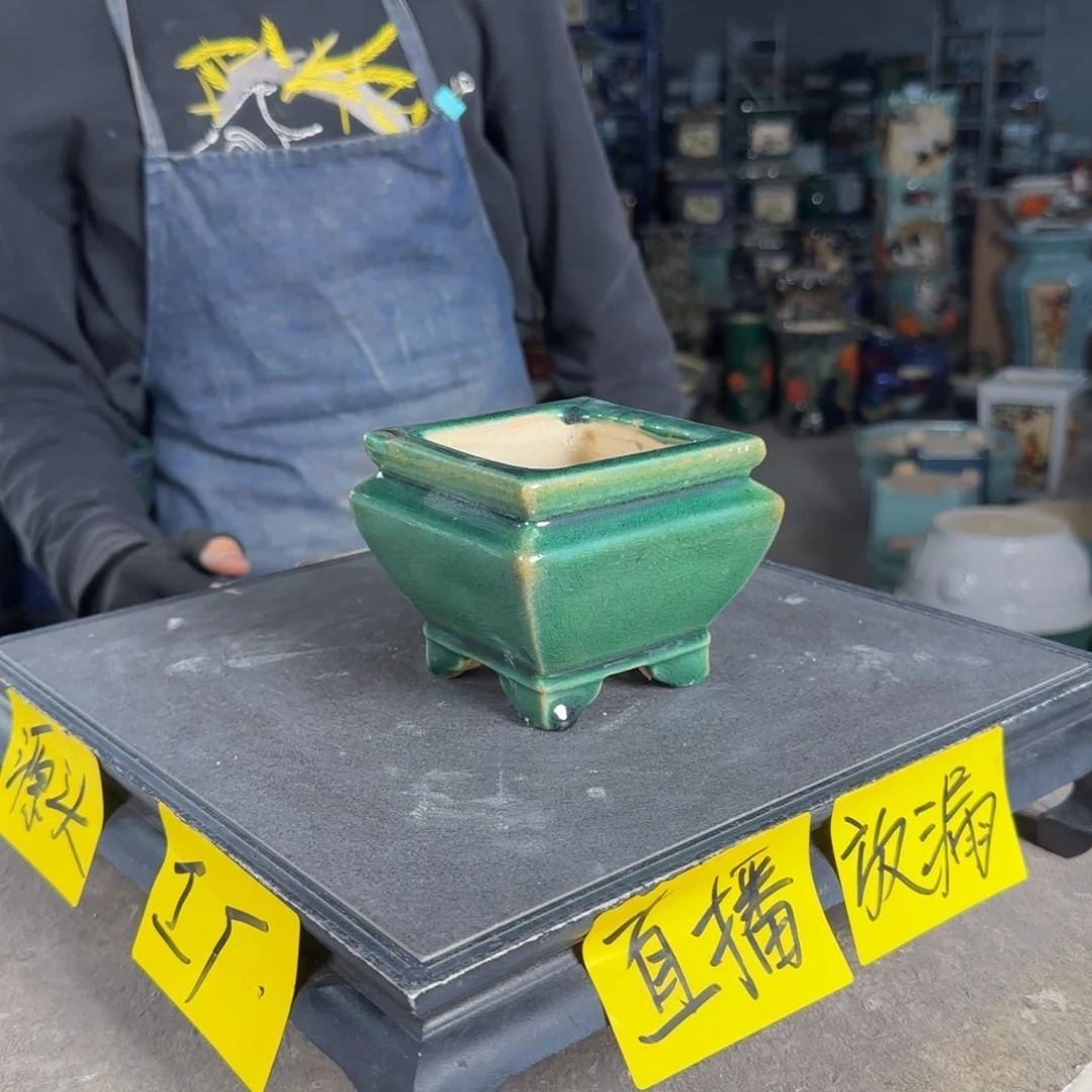 一风堂石湾花盆。微瑕