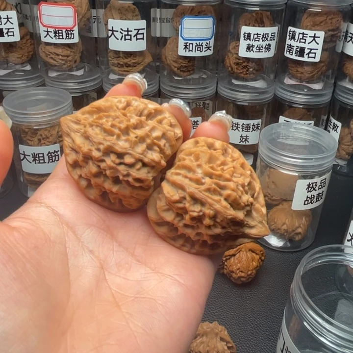 热***W吊坠文玩核桃龙门涧