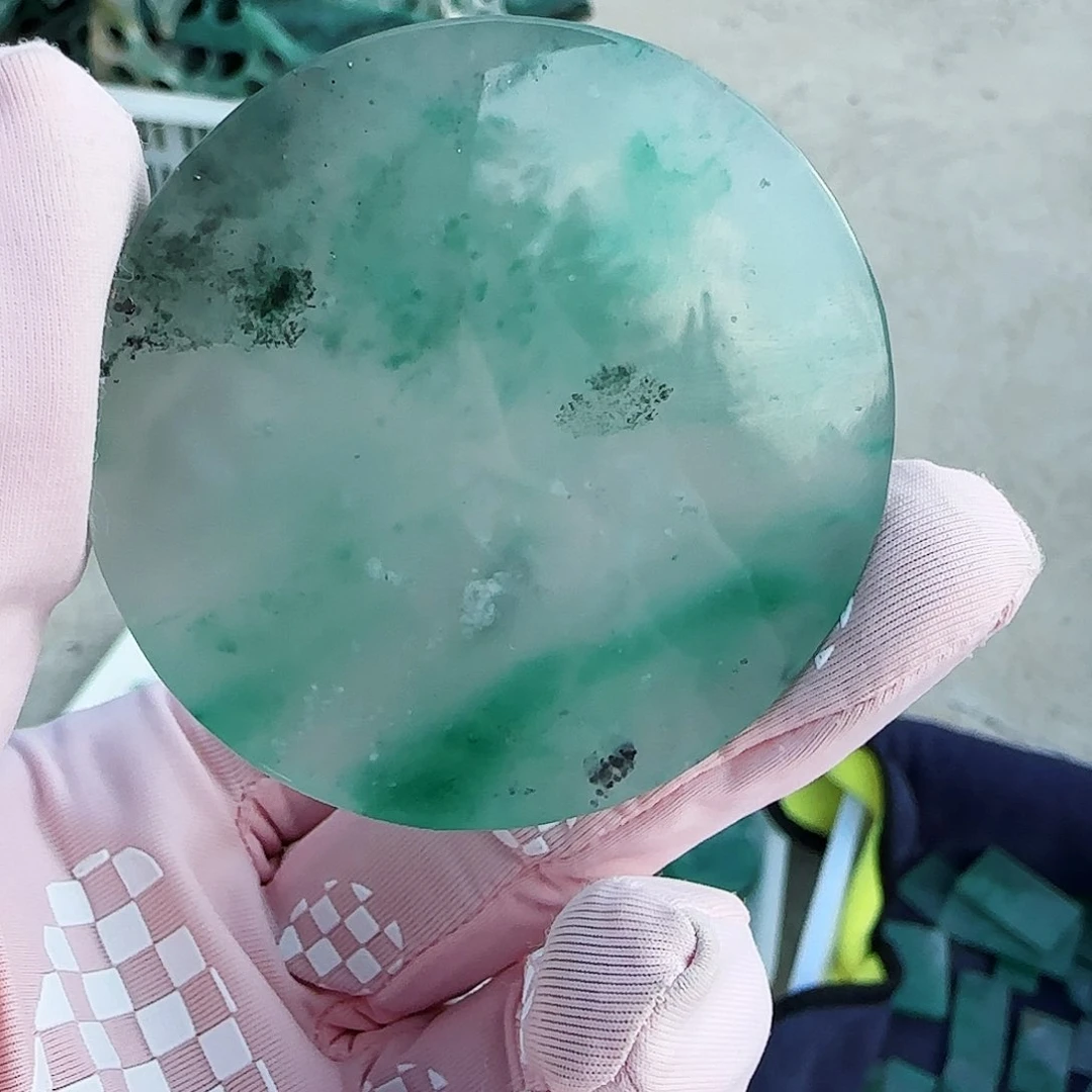 石英质玉颈饰未镶嵌