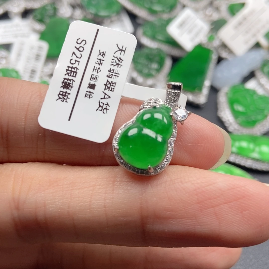 翡翠银S925镶嵌颈饰