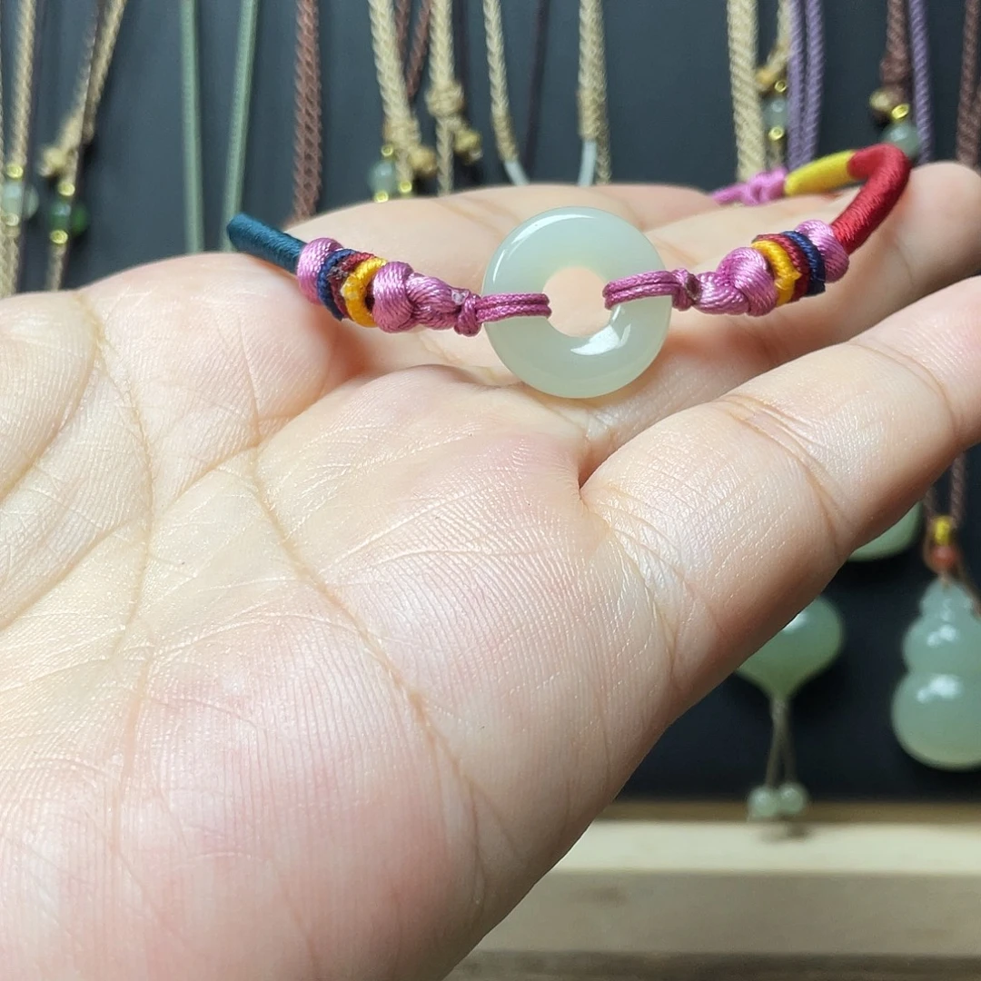 和田玉未镶嵌手绳