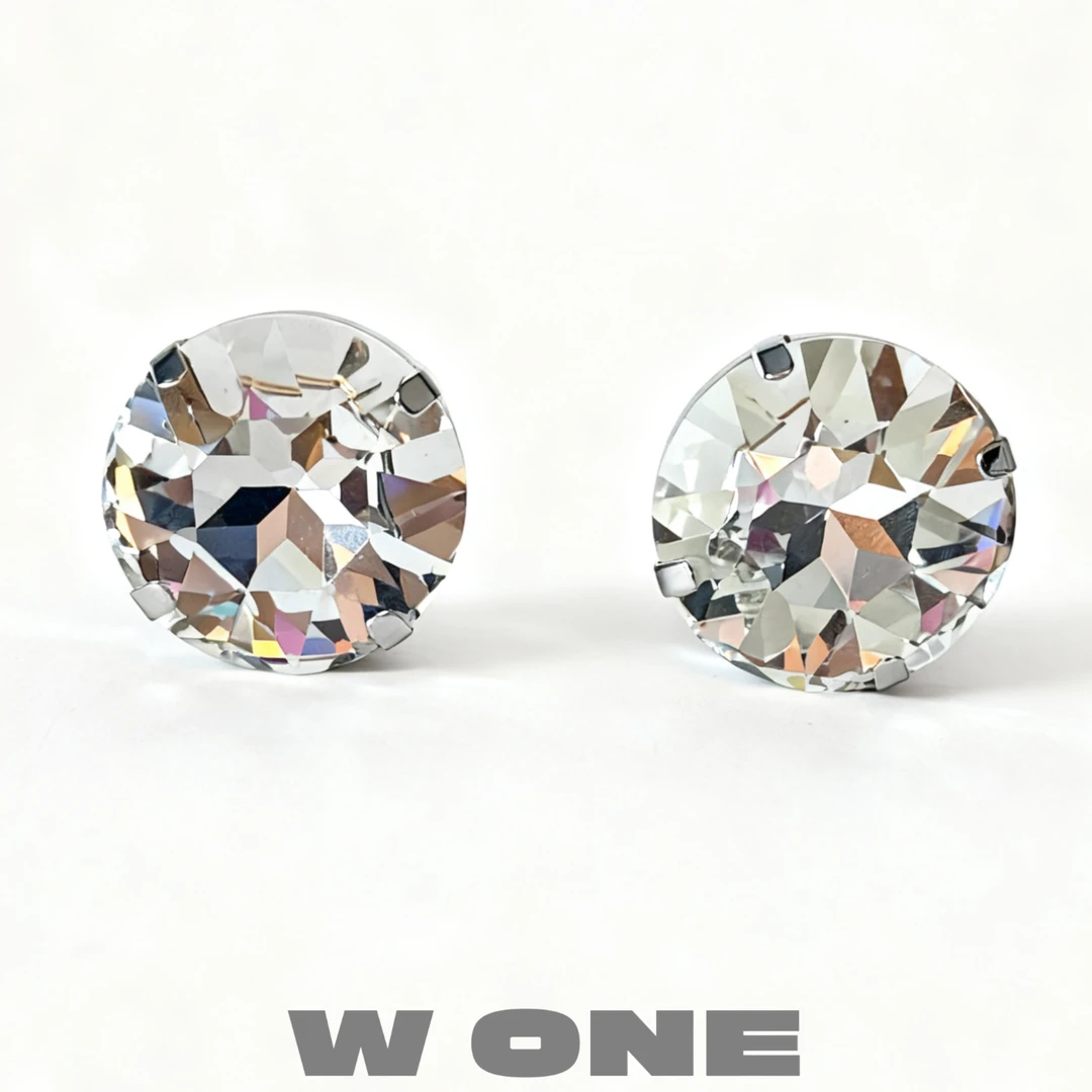 铜合金合成锆石耳饰 【W ONE】小众设计感超闪钻感耳夹