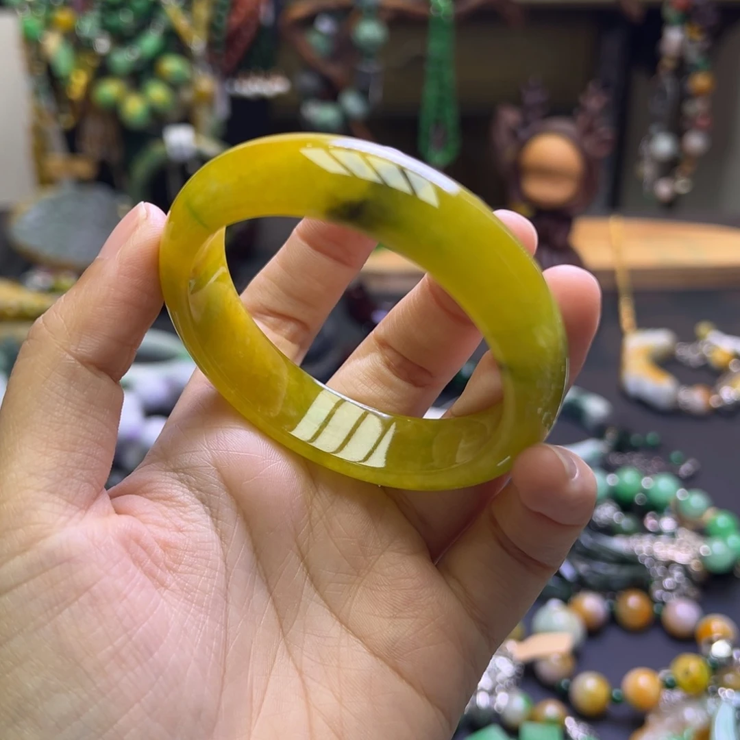 雅***妆未镶嵌手链翡翠999