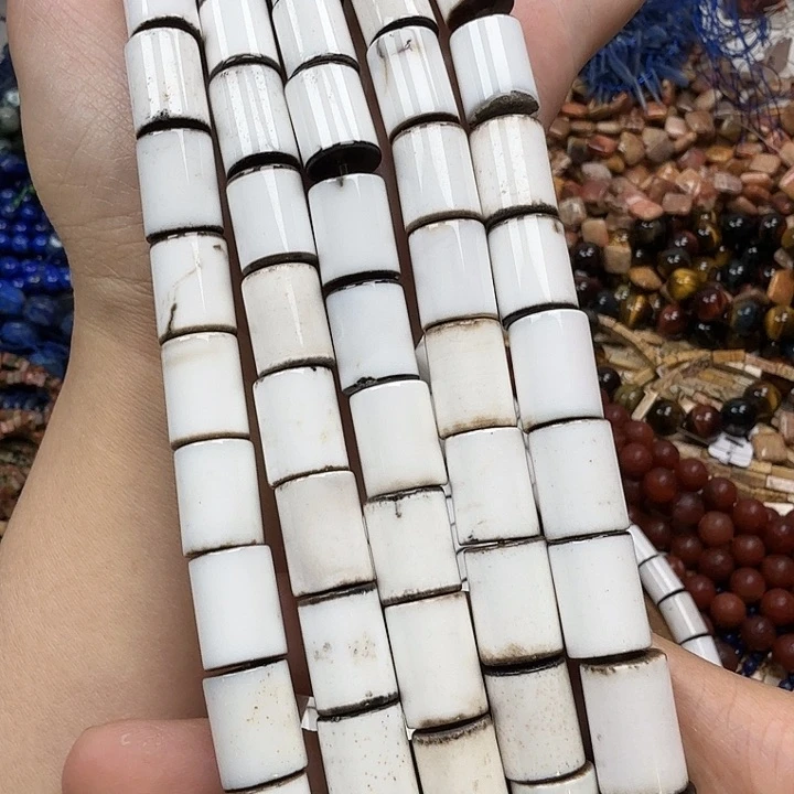 水晶珠宝半成品未镶嵌卡10×13白玛柱形一条