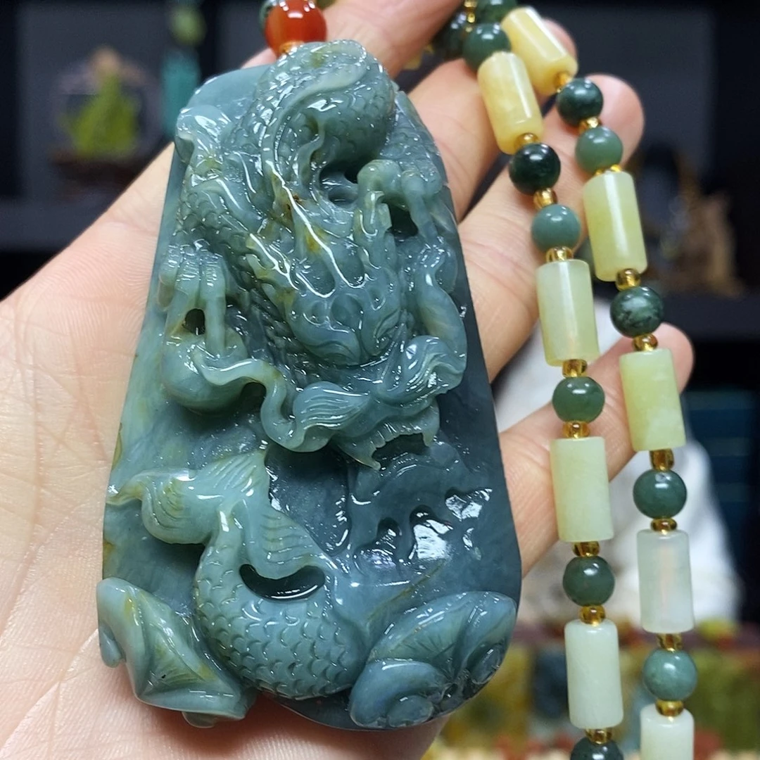 未镶嵌岫玉挂件吊坠