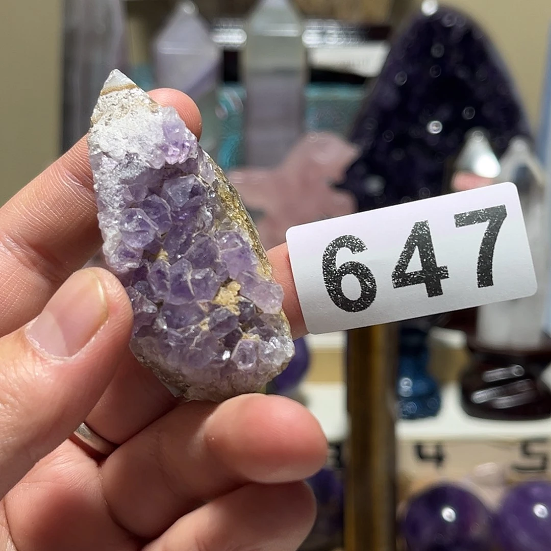 未镶嵌水晶大型摆件（非配饰）