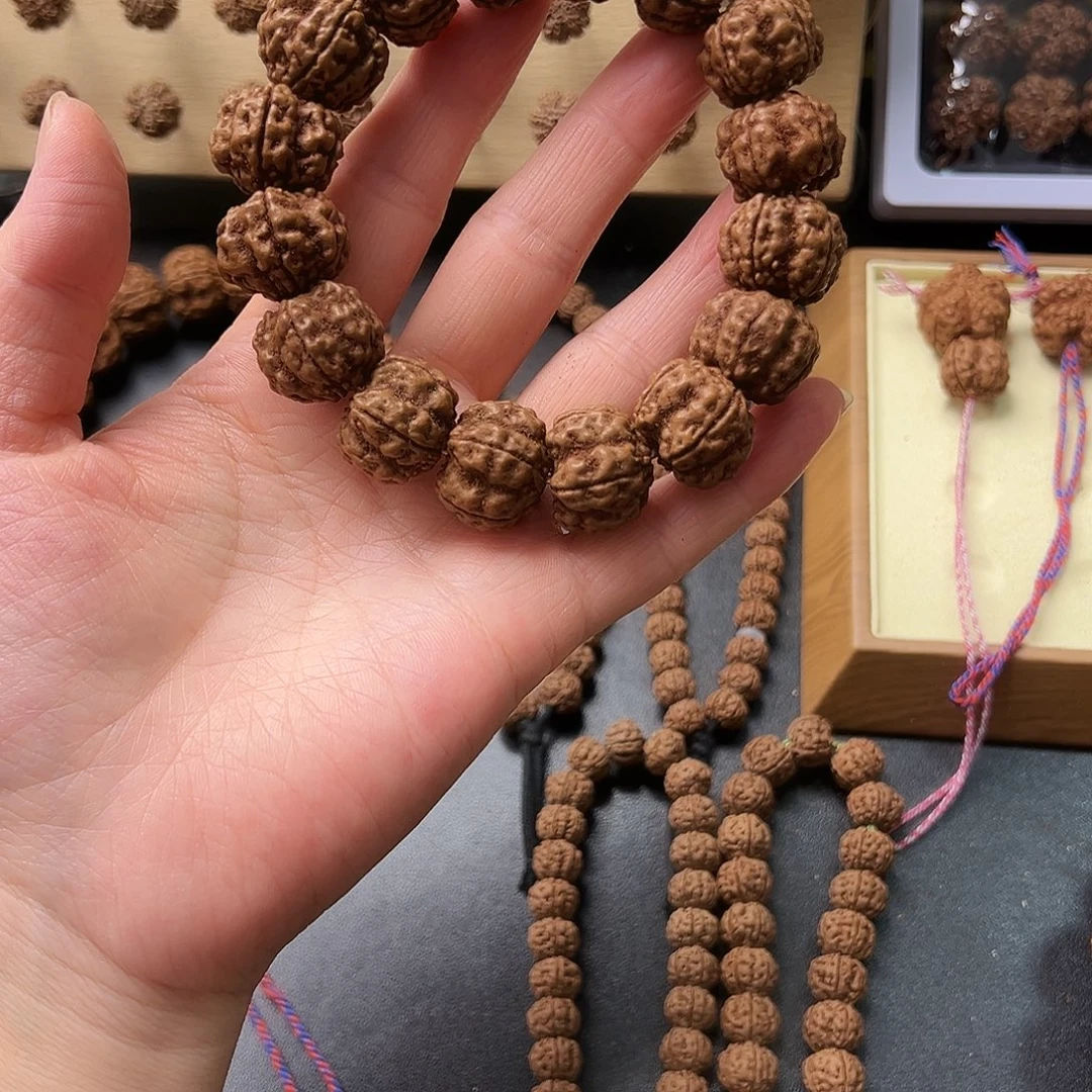 金刚菩提吊坠帝王花