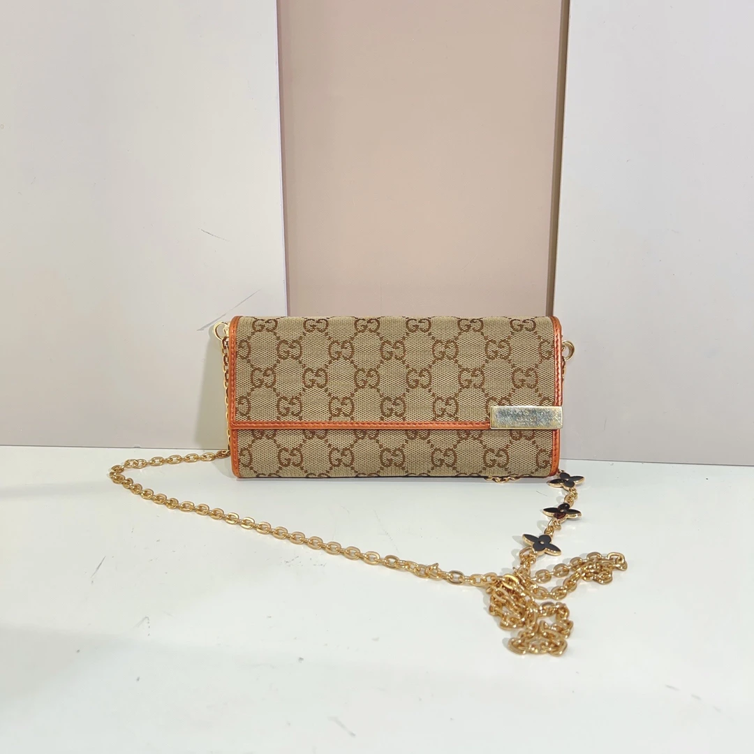 95新 GUCCI/古驰 古驰金丝刺绣老花woc斜挎包 cj4761