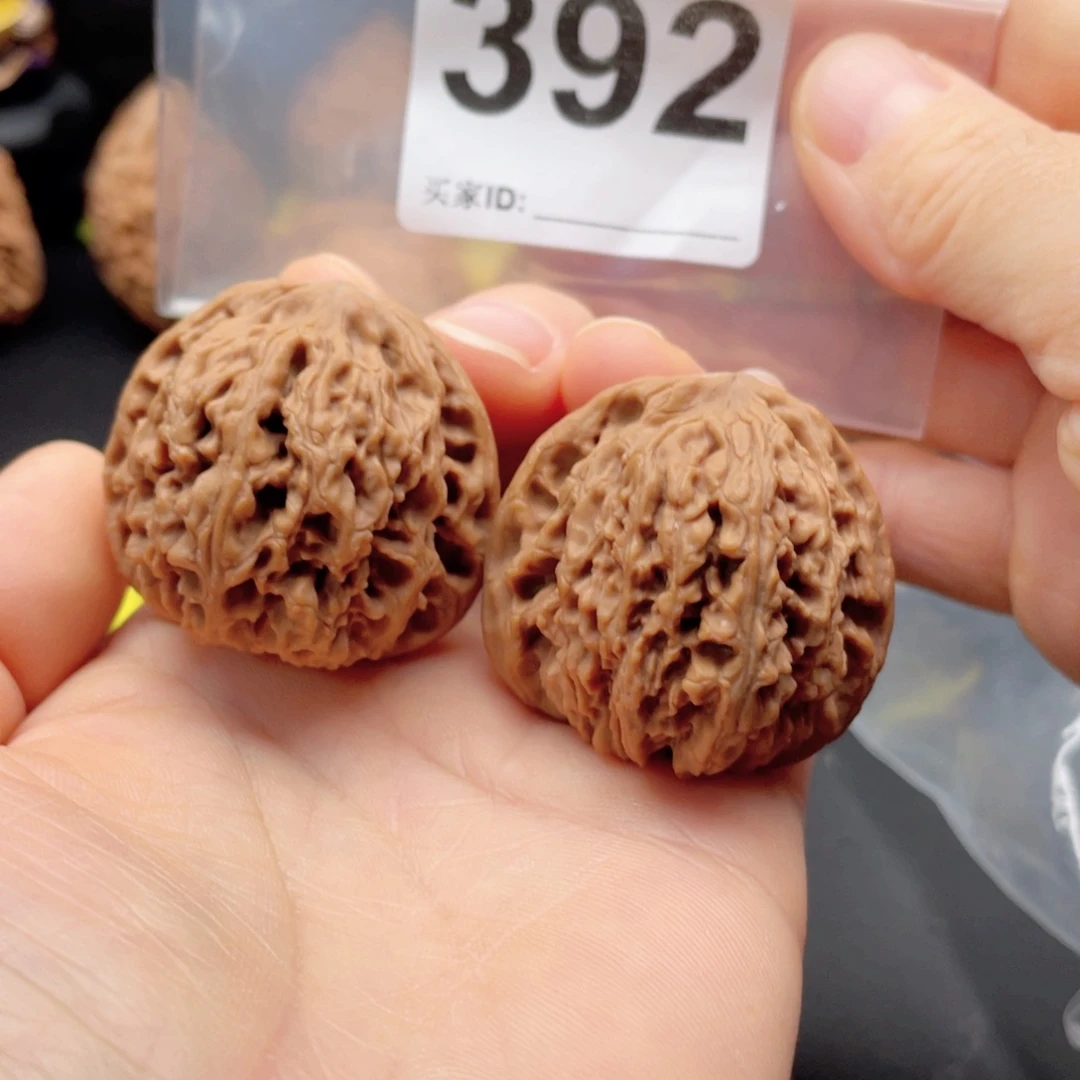 文玩核桃把件南疆39