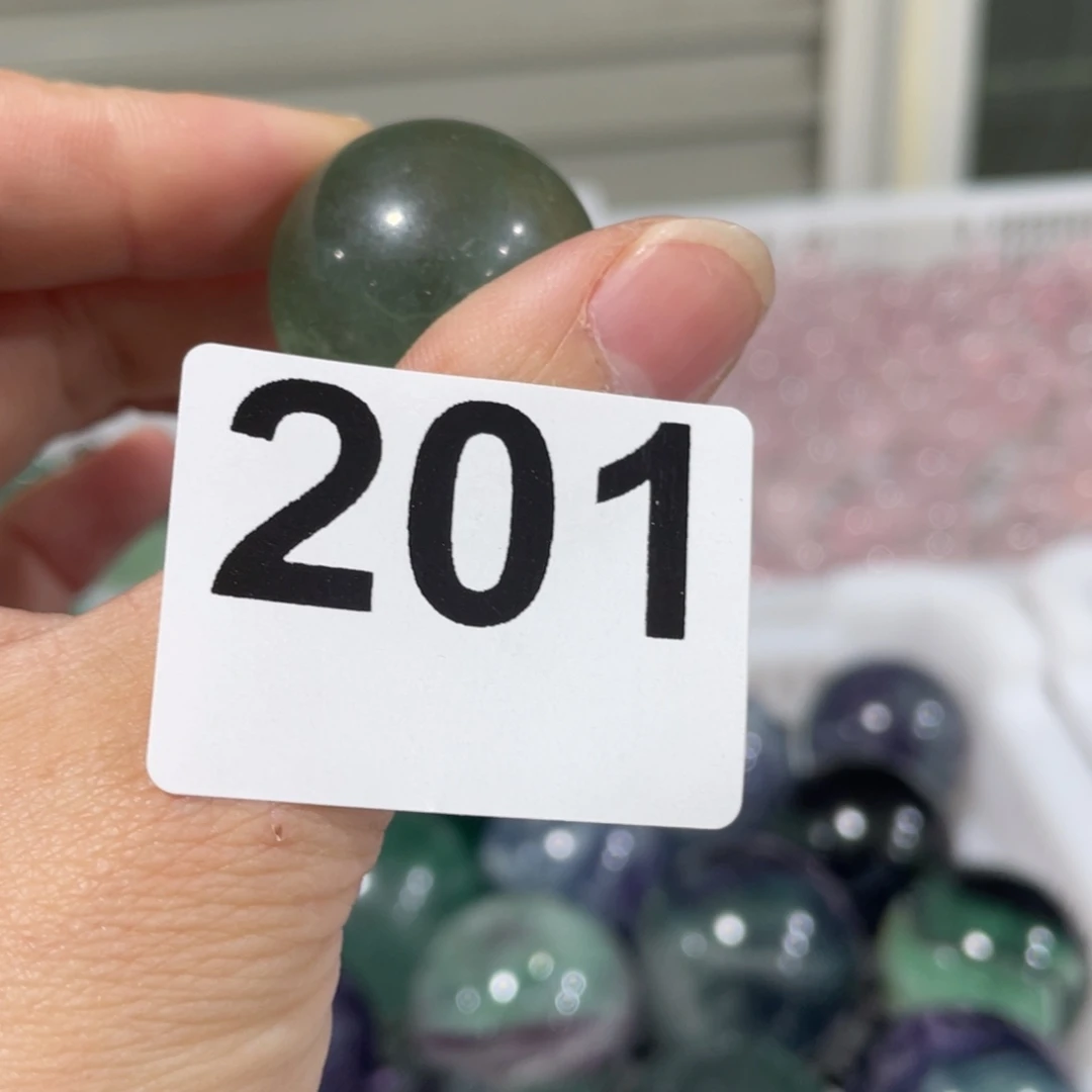 珠宝半成品水晶未镶嵌