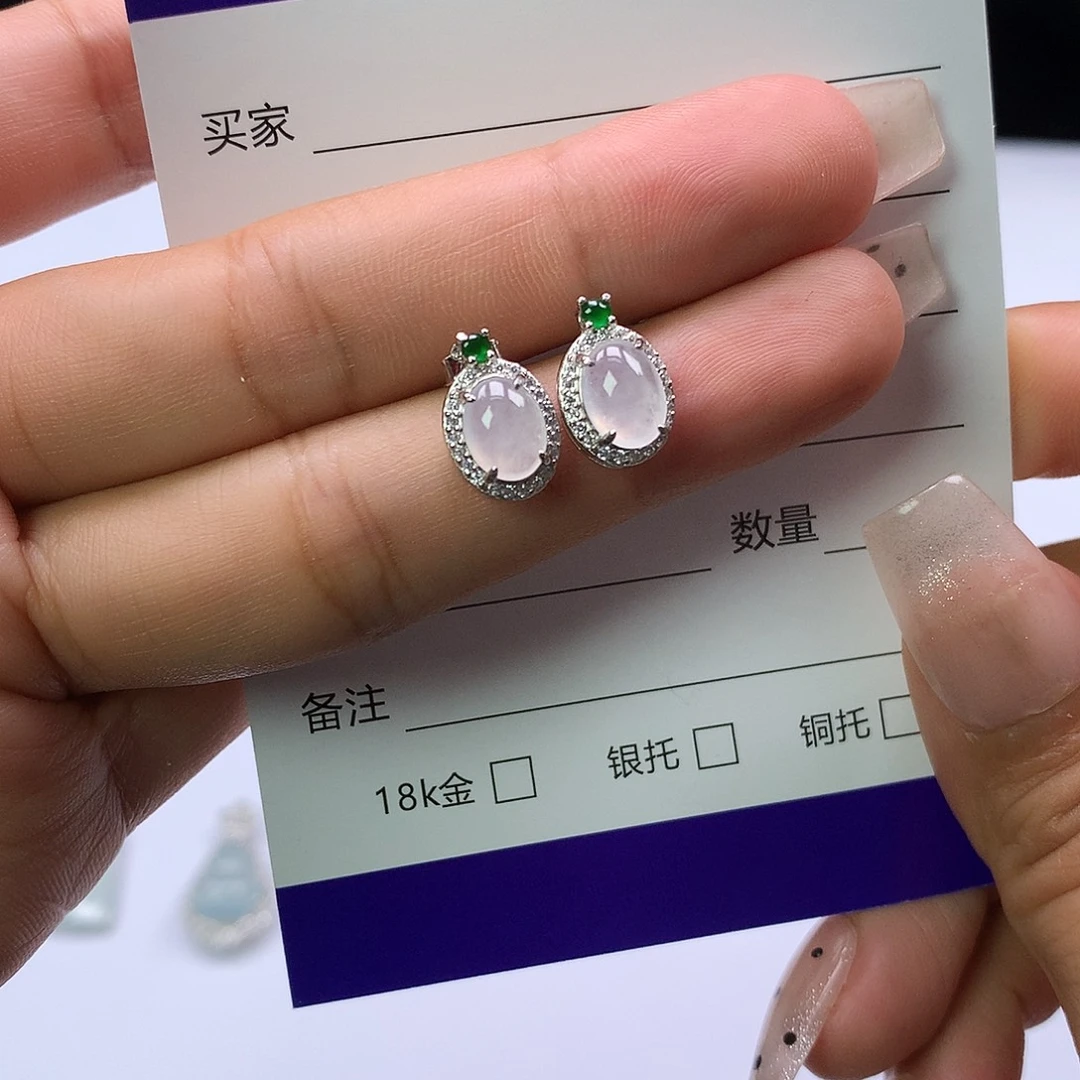 翡翠裸石翡翠耳钉