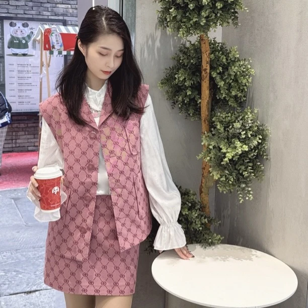 GIRDEAR/哥弟25新款复古格纹马夹气质单排扣轻奢马甲外套140021