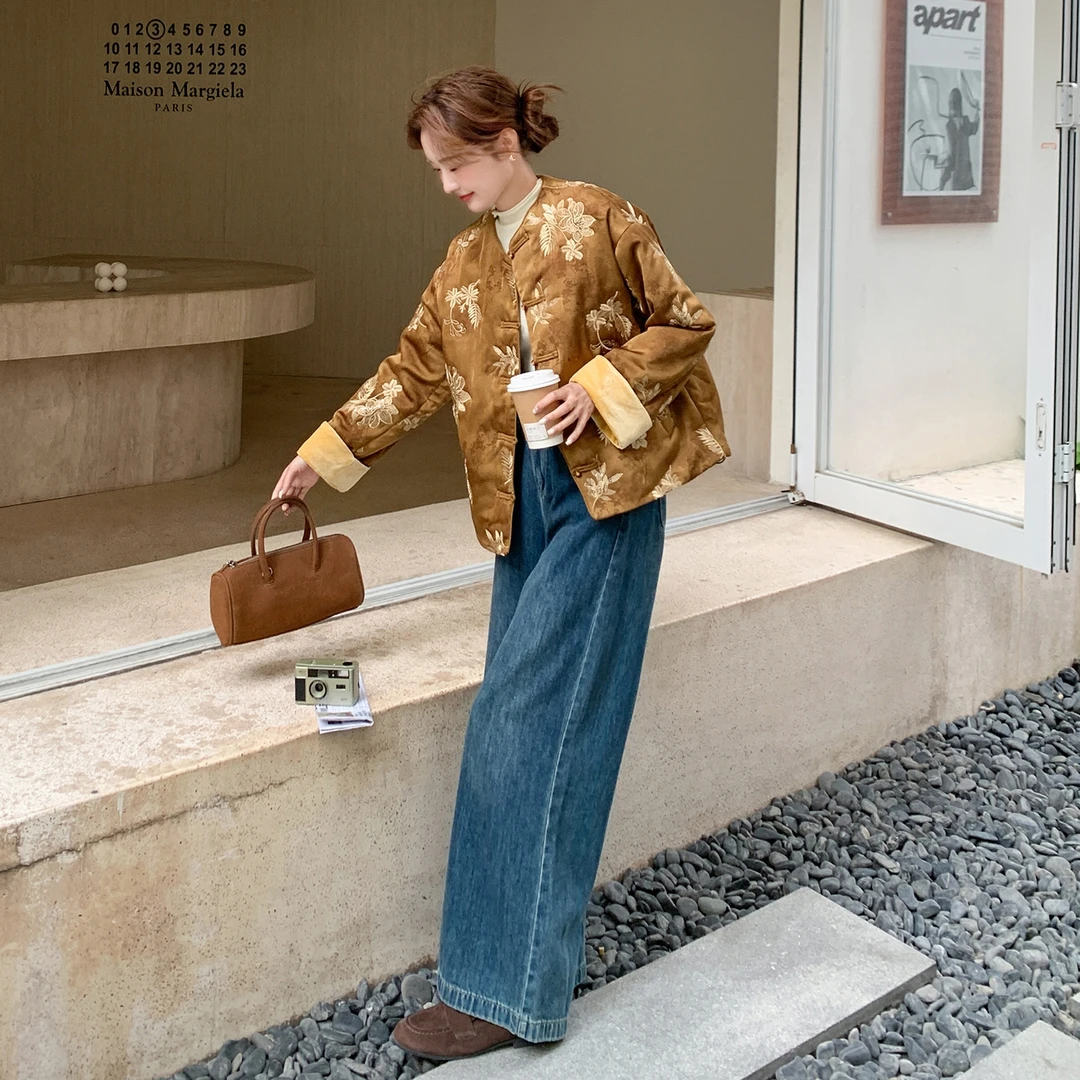 新中式重工刺绣保暖棉衣女2025冬季新款单排扣提花短款棉服外套