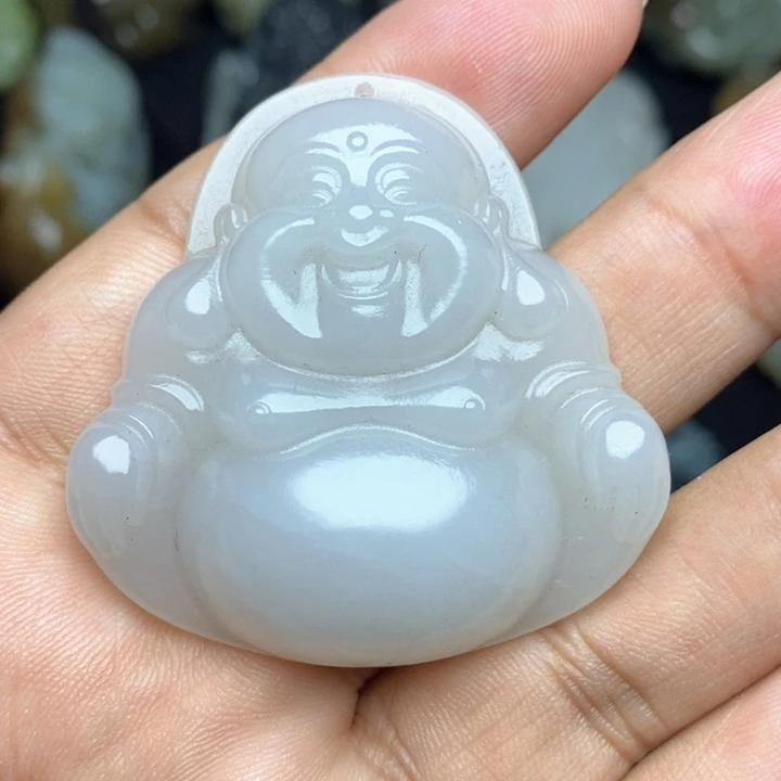 颈饰未镶嵌和田玉