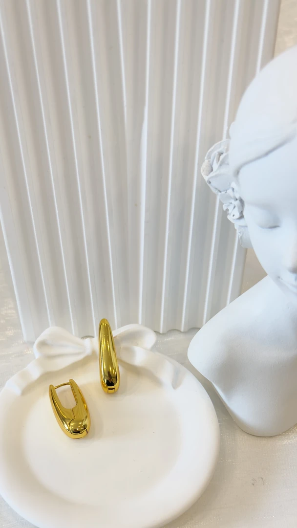 铜合金耳饰 菲纳孜金面款耳环 欧美金色法式耳包简约光面百搭