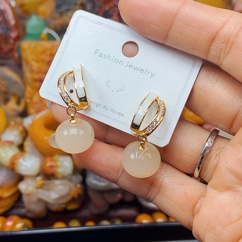 【闪购商品】石英质玉（黄龙玉）未镶嵌颈饰