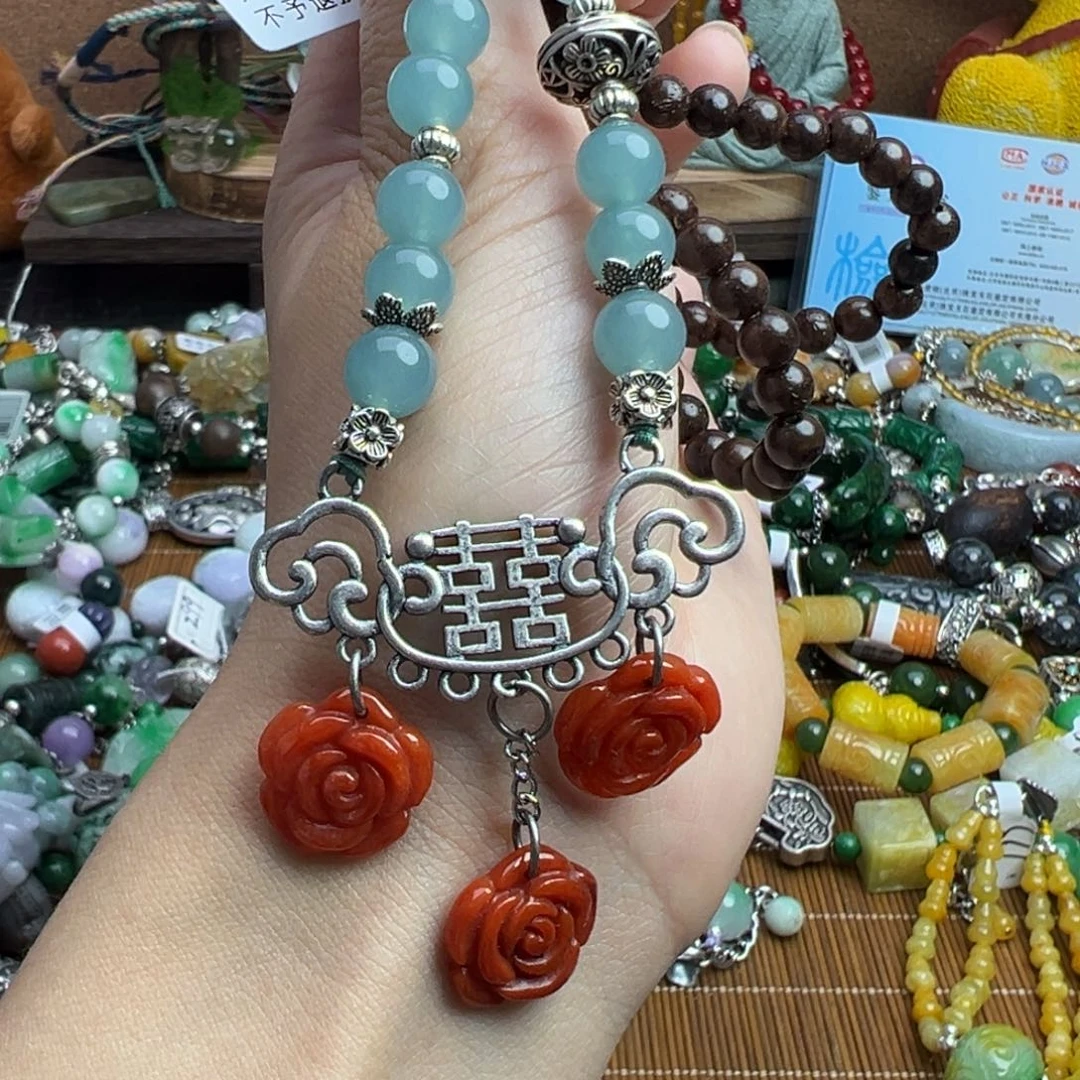 翡翠未镶嵌颈饰吊坠