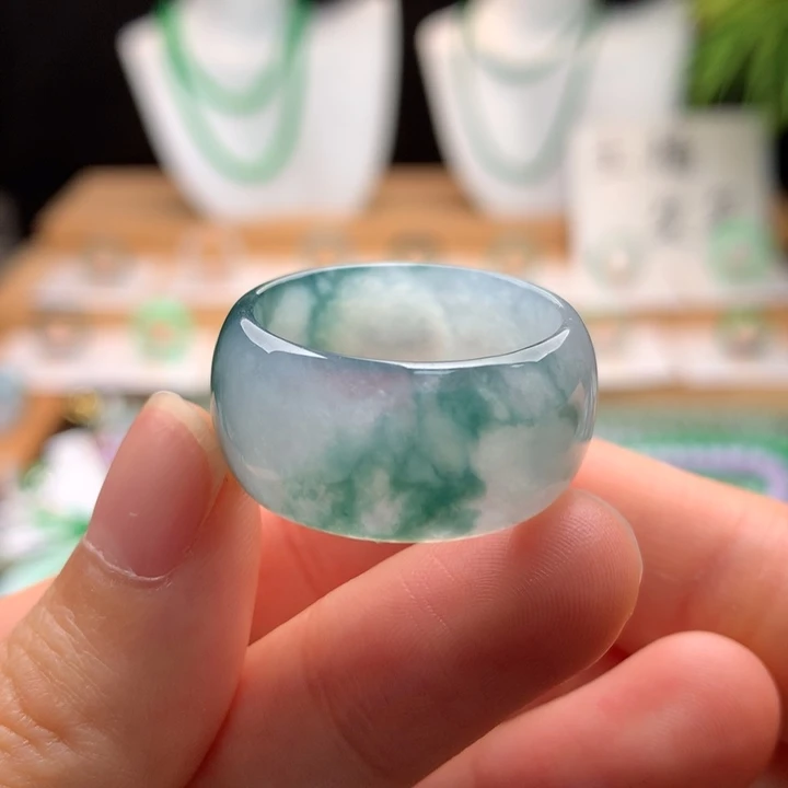 翡翠未镶嵌戒圈天然缅甸A货翡翠