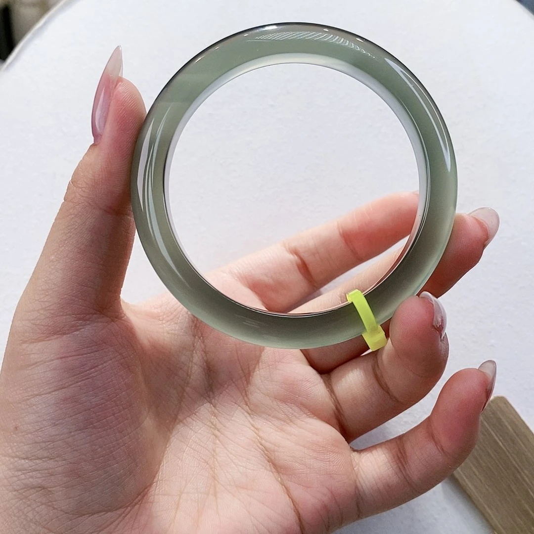 手镯玛瑙/玉髓未镶嵌55.6