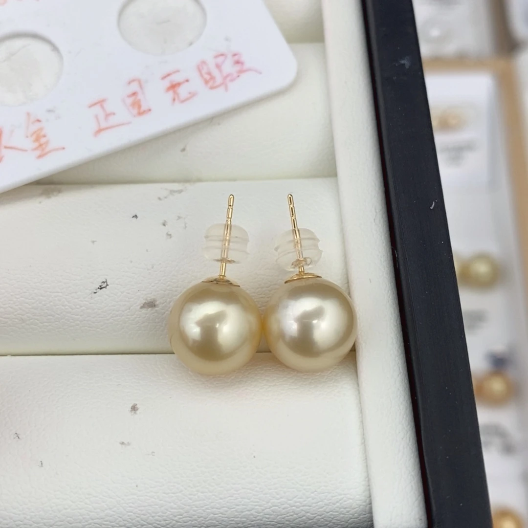 海水珍珠耳饰18K金镶嵌