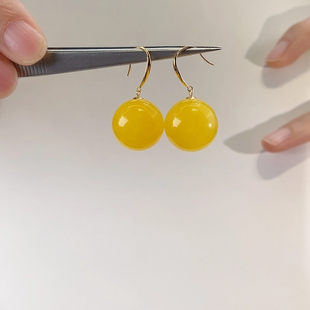 蜜蜡18K金镶嵌耳饰