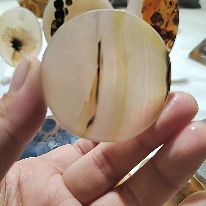 未镶嵌颈饰玛瑙/玉髓