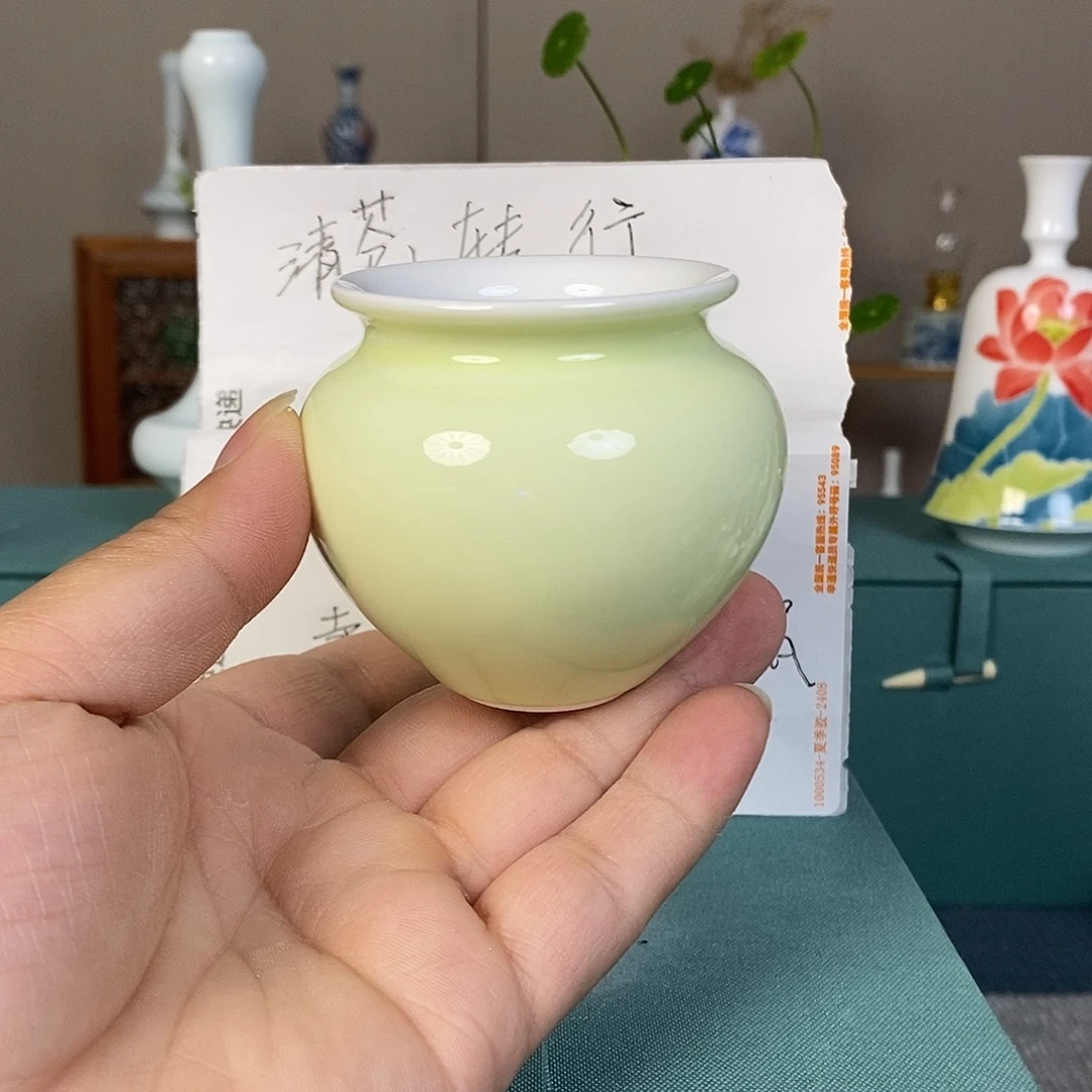 摆件景德镇瓷器精品陈列中心