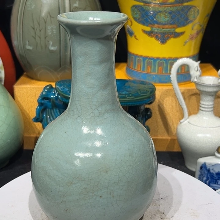 瓷片摆件等各种工具进行