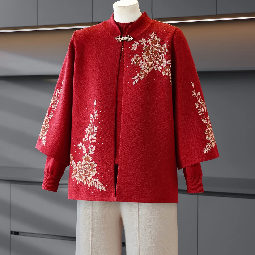 妈妈秋装洋气毛衣中年女装2025新款上衣服中老年春秋针织开衫套装