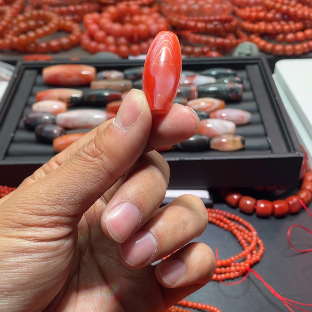 南红玛瑙手链未镶嵌飞***?