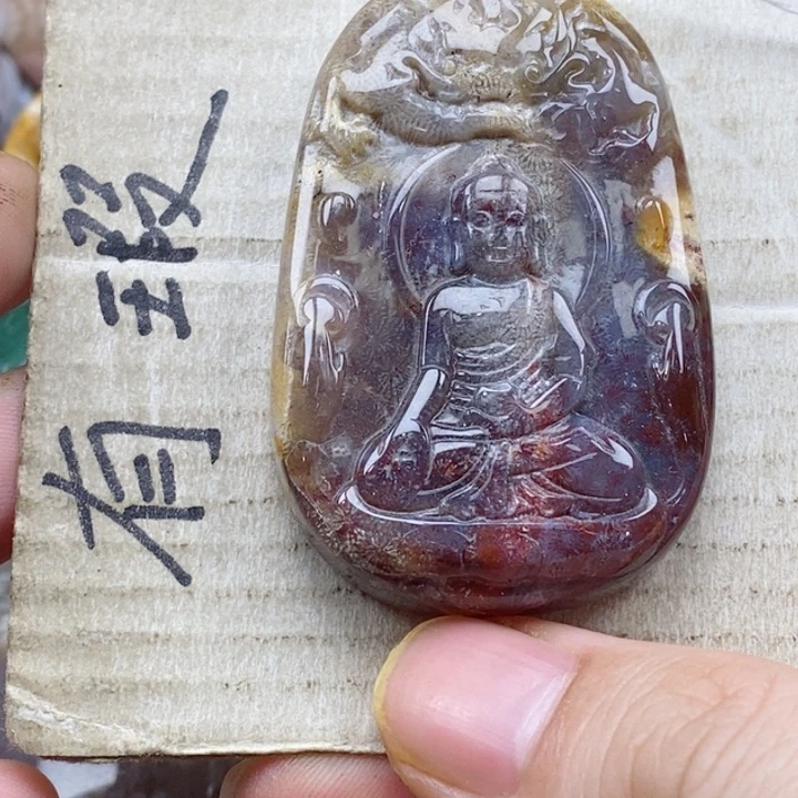 硅化珊瑚（珊瑚玉）颈饰未镶嵌