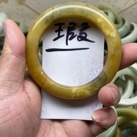 未镶嵌蛇纹石玉手镯