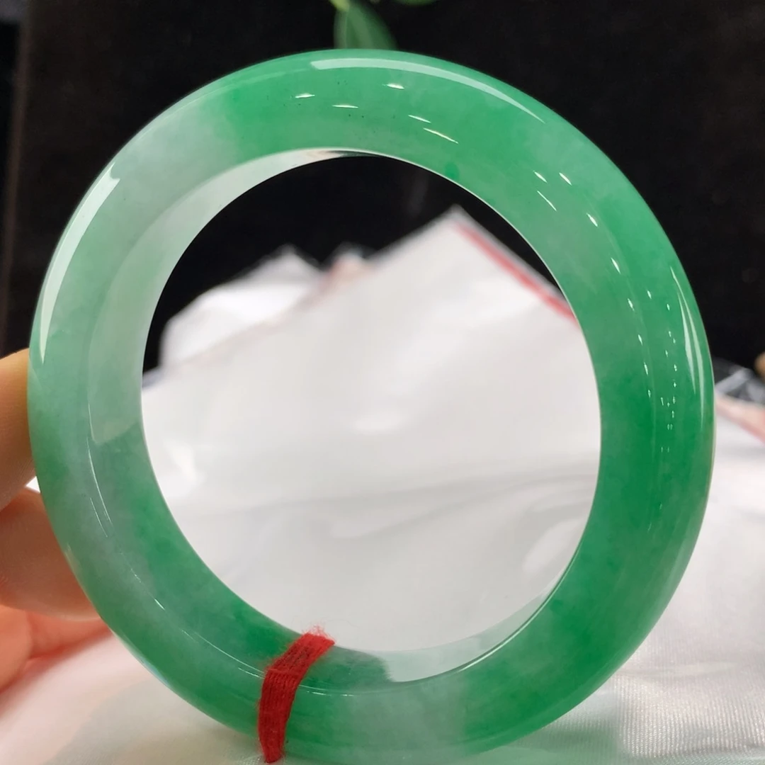 翡翠手镯未镶嵌111-1005