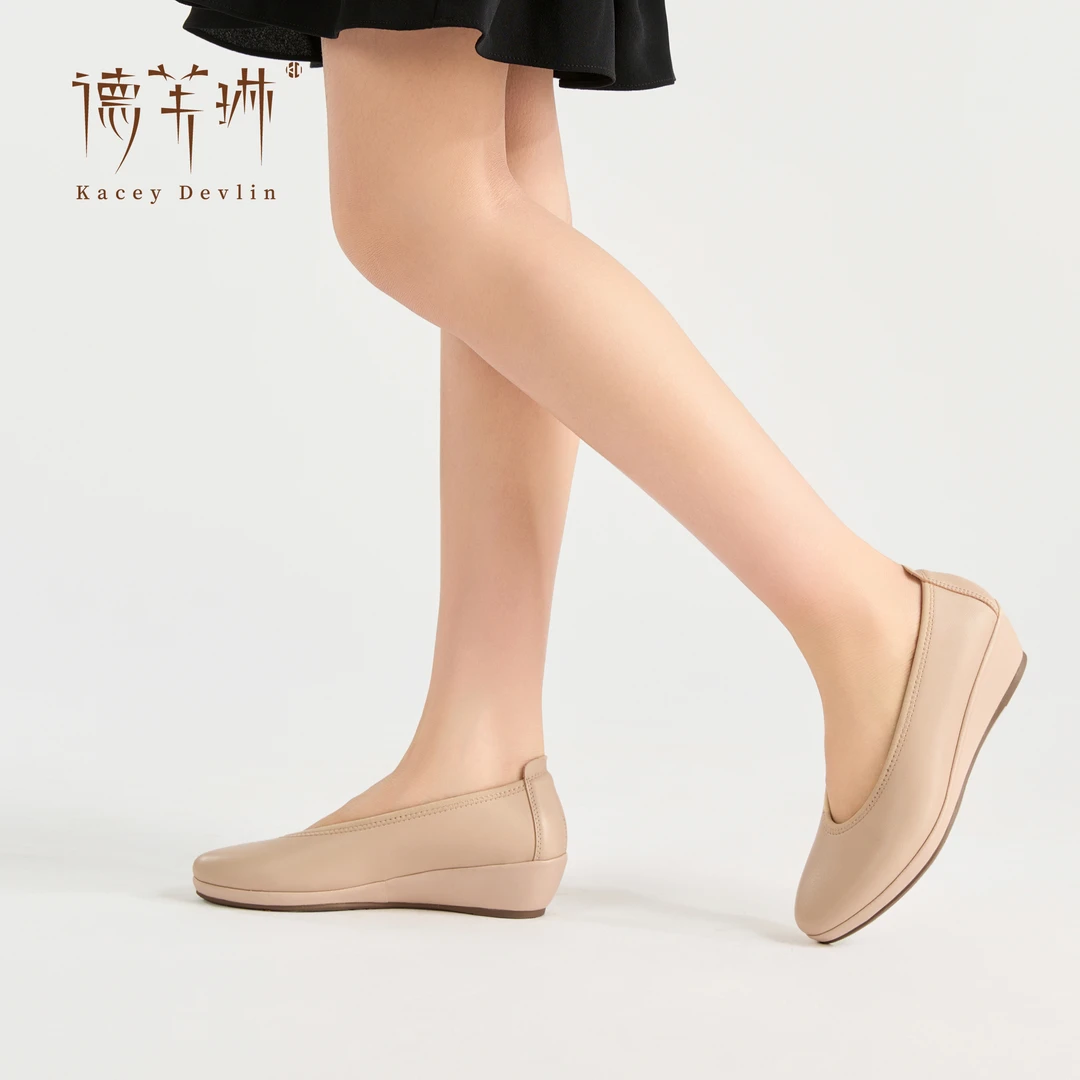 德芙琳2025春季新款欧若风穿搭坡跟奶奶鞋女舒适休闲百搭真皮软底