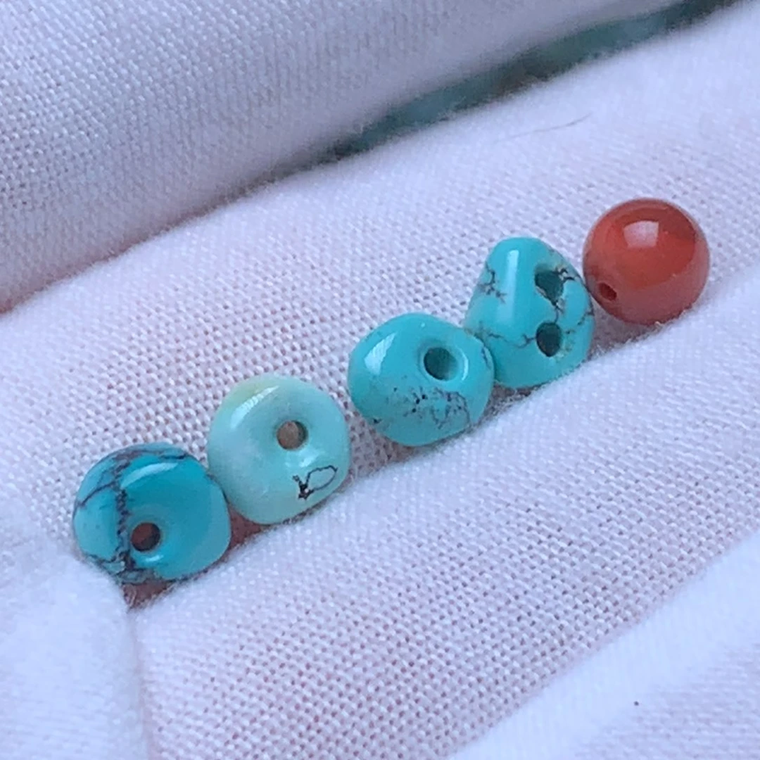 南红玛瑙未镶嵌珠宝奇石