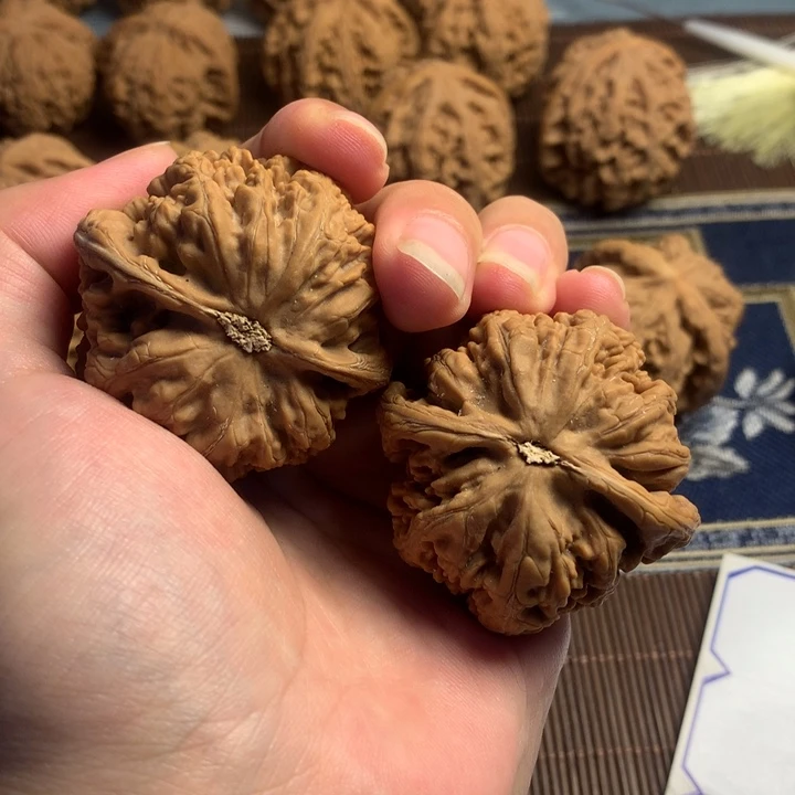 吊坠文玩核桃梦****闯粗筋