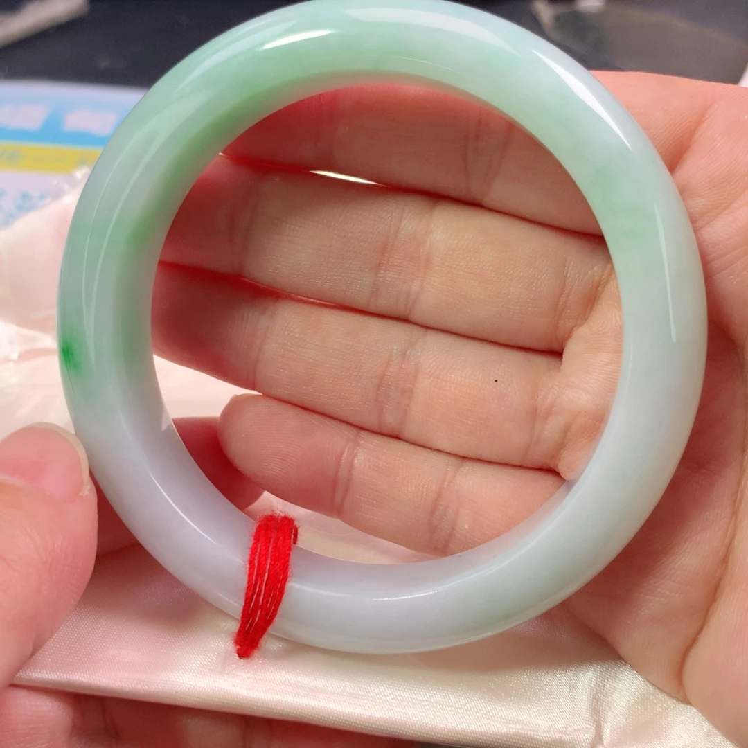 翡翠手镯未镶嵌发*?0952号