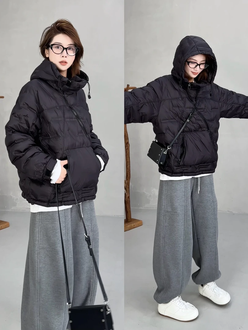月月秋冬【夜幕旷野】轻薄休闲女显瘦百搭斜襟连帽羽绒服 2510C6819