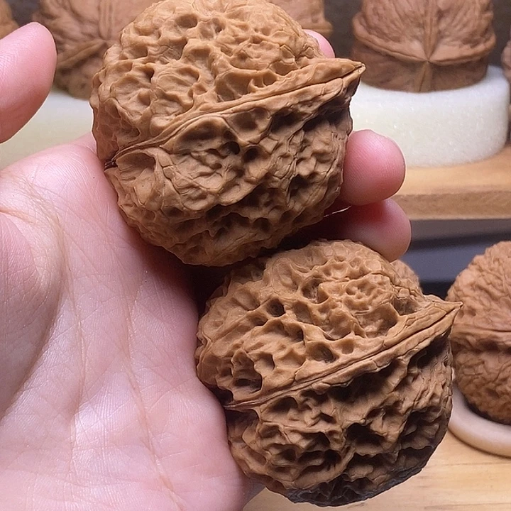 文玩核桃吊坠    50mm